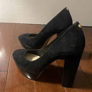 Guess black Pumps